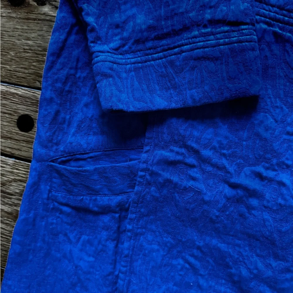 SOFT SURROUNDINGS TOP SHIRT SZ S Small Blue CrossOver front pocket Excel cond - Picture 5 of 6